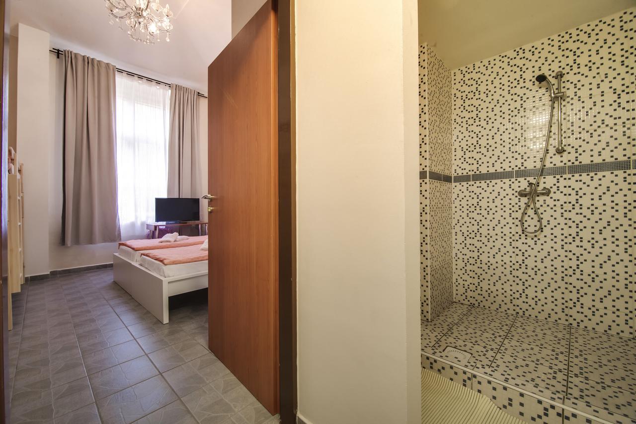 Aparthotel Zarra Praga Camera foto