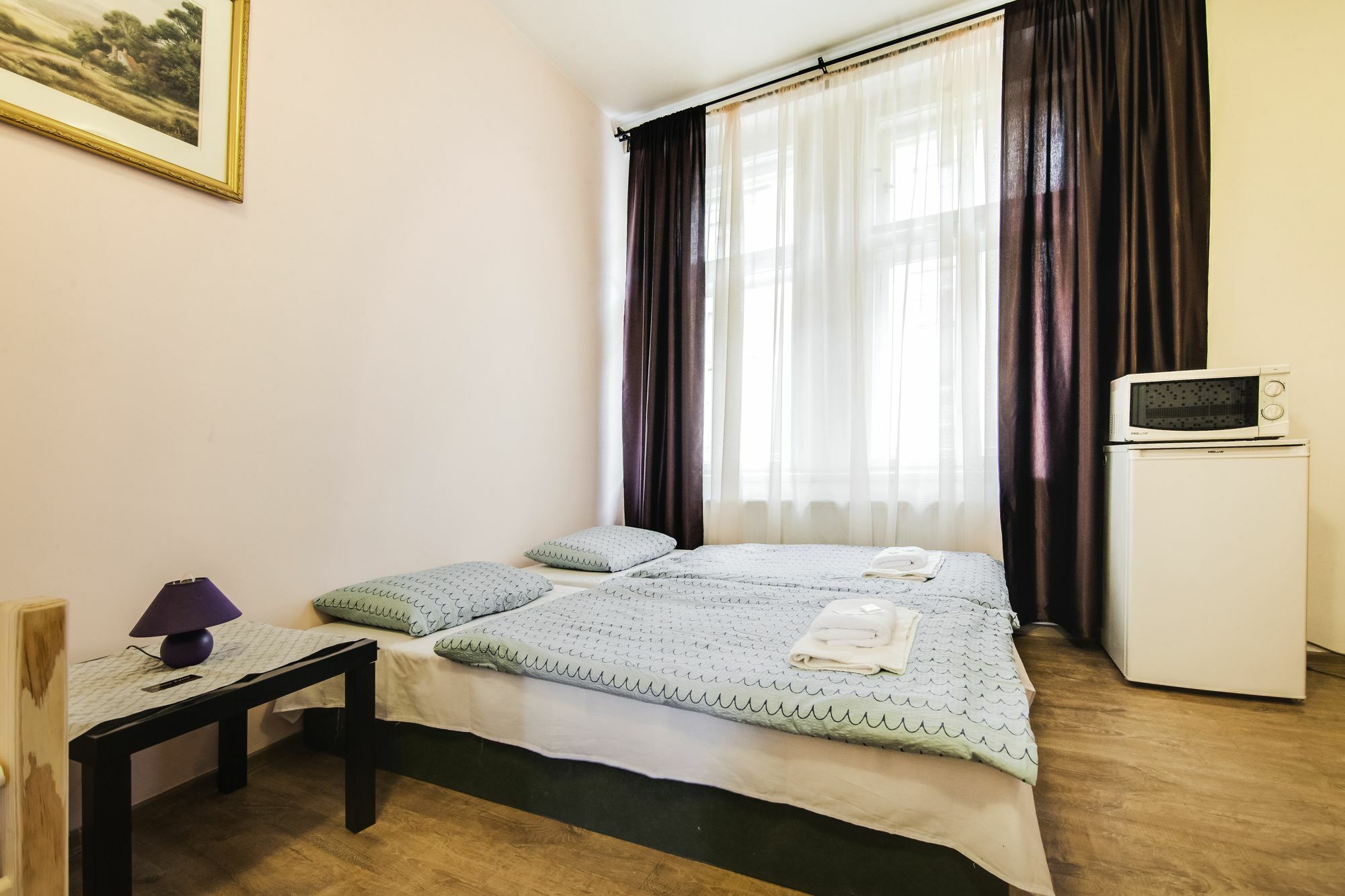 Aparthotel Zarra Praga Esterno foto