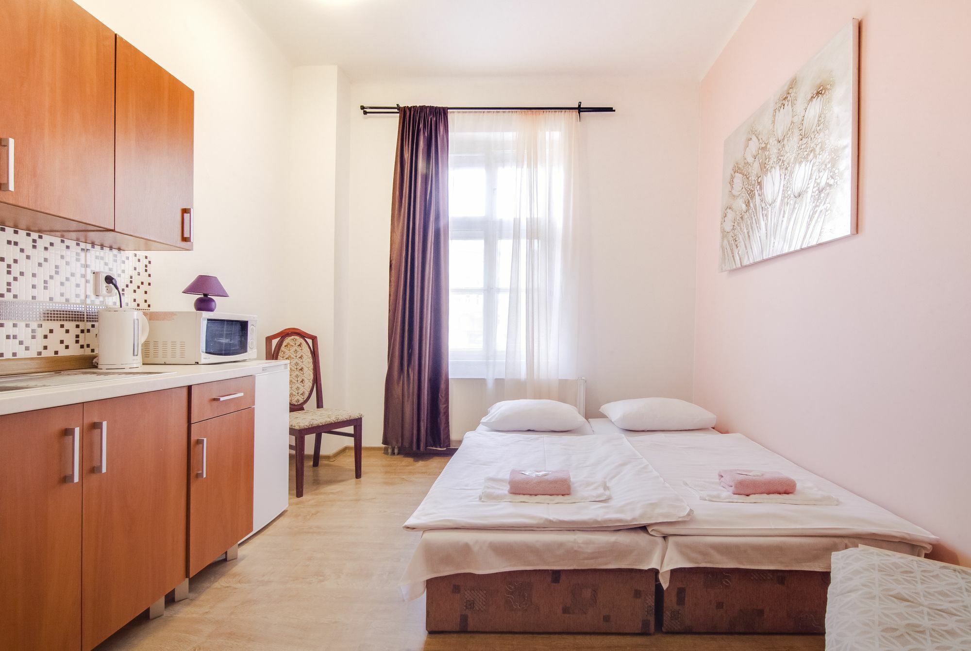 Aparthotel Zarra Praga Esterno foto